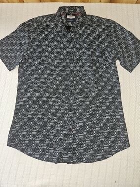 OTTO Black Short-Sleeve Button-Down Shirt with White Geometric Print